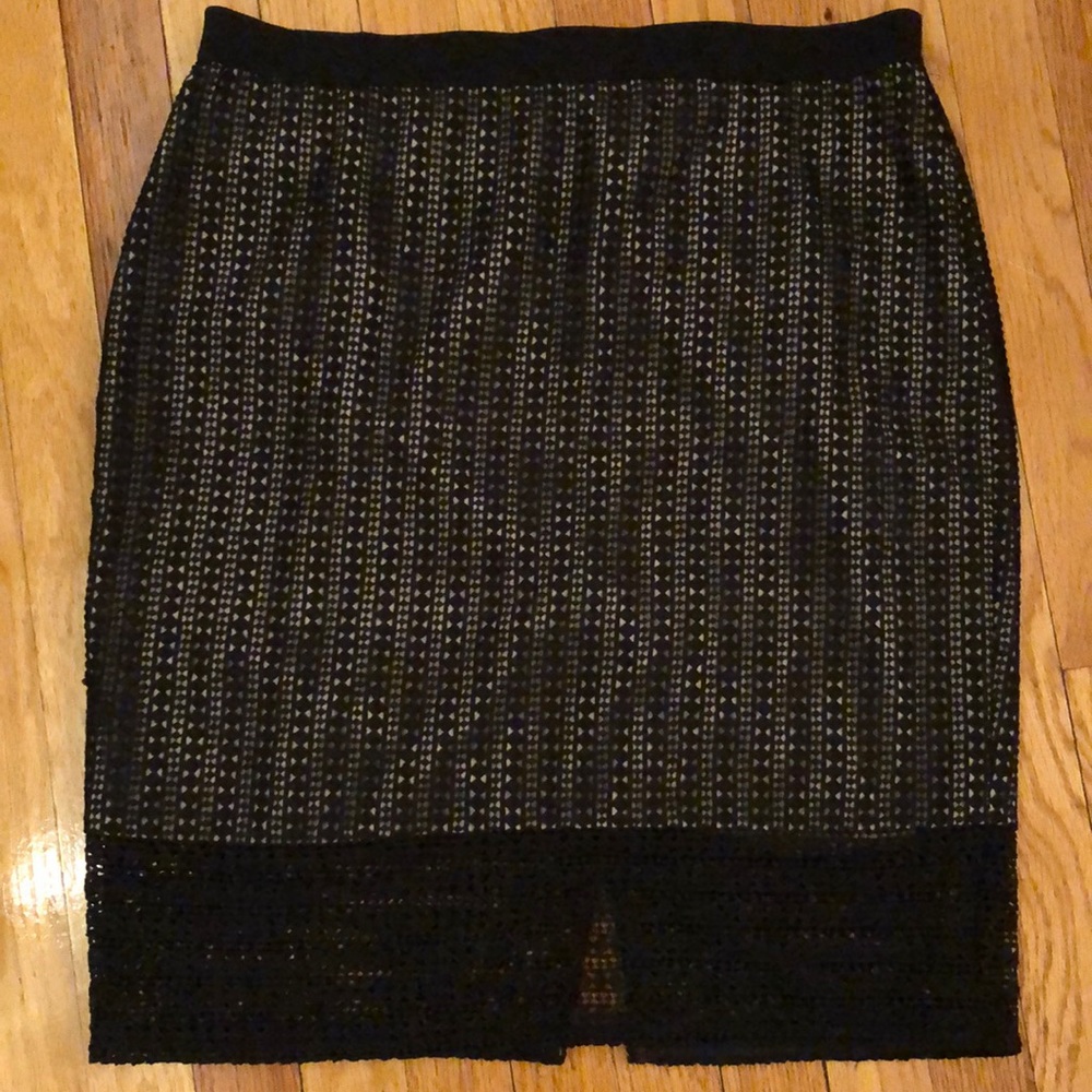 Ann Taylor pencil skirt with fun textured pattern